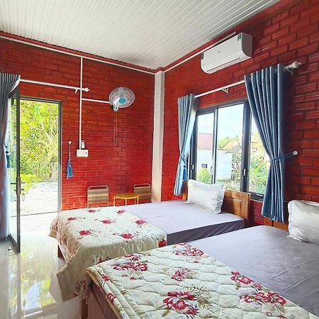 Cat Tien Backpackers Hostel Bagian luar foto