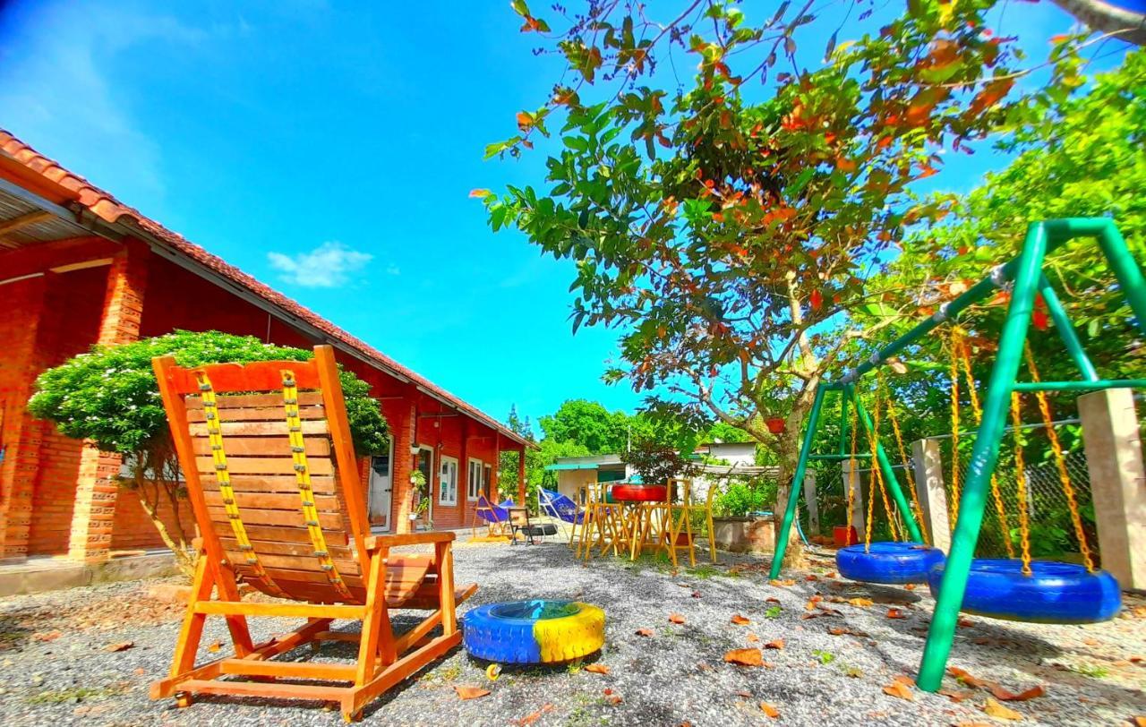 Cat Tien Backpackers Hostel Bagian luar foto