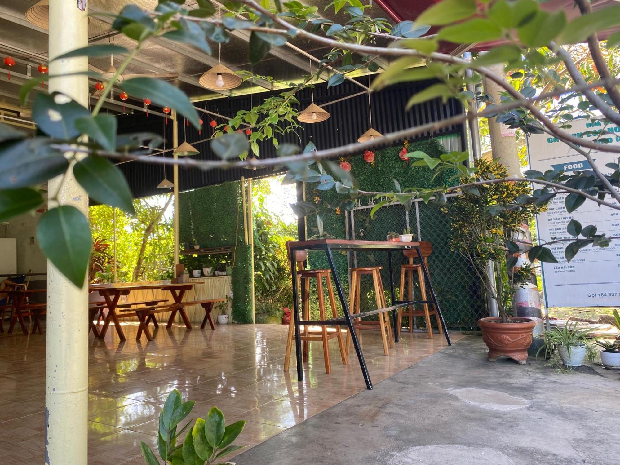 Cat Tien Backpackers Hostel Bagian luar foto