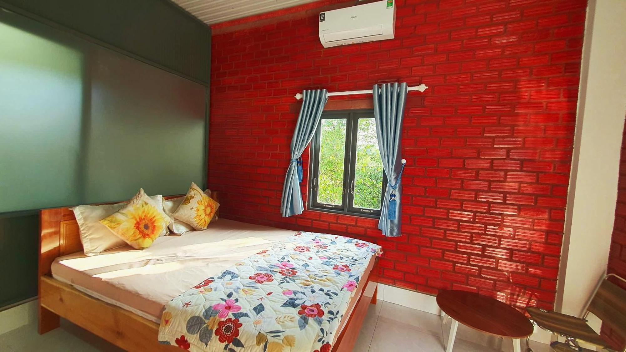Cat Tien Backpackers Hostel Bagian luar foto