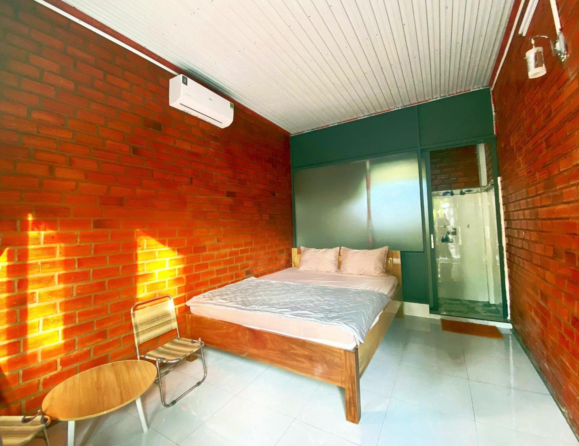 Cat Tien Backpackers Hostel Bagian luar foto